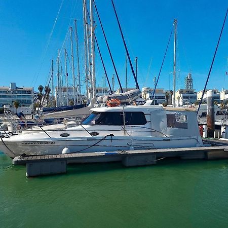 Private Yacht, We Love Our Guests Lisboa Dış mekan fotoğraf
