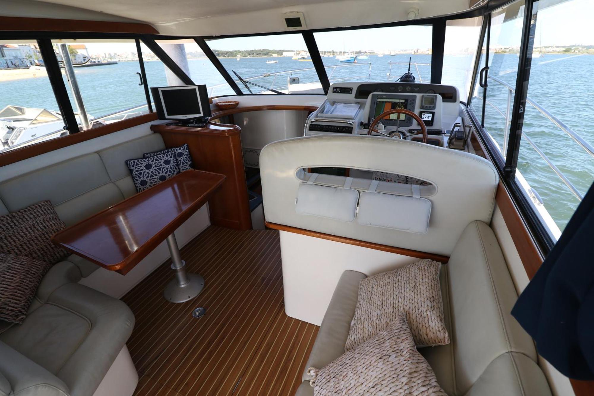 Private Yacht, We Love Our Guests Lisboa Dış mekan fotoğraf
